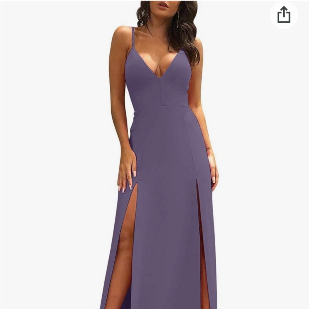Elegant purple maxi dress with slit, a touch of glamour